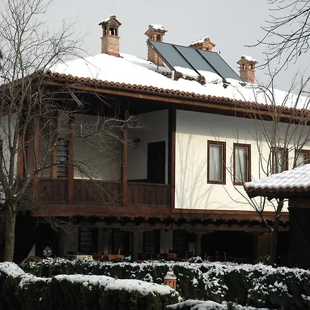 מלון Djudjeva Kyshta פנגיורישטה