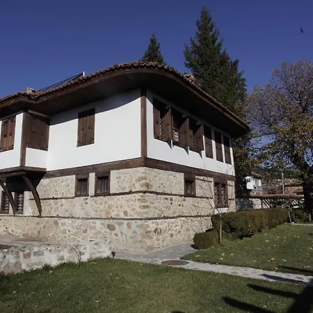 מלון Djudjeva Kyshta