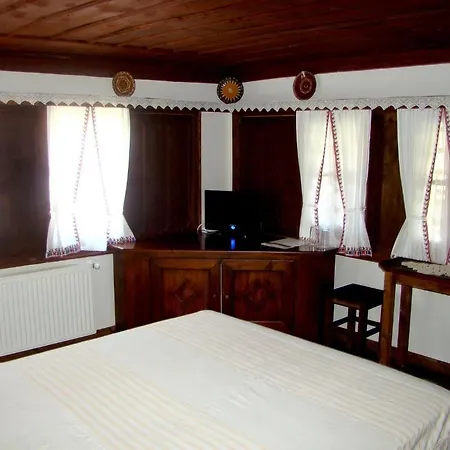 Djudjeva Kyshta מלון 3*